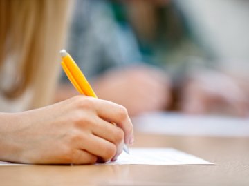 В Україні скасували ДПА і продовжили термін реєстрації на ЗНО