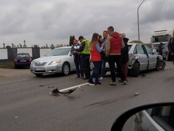 У подвійній аварії біля Луцька травмувалася 18-річна дівчина