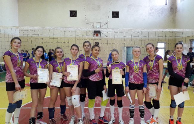 Волинські волейболістки стали переможницями новорічного турніру. ФОТО