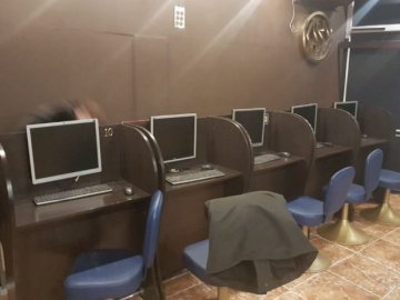 У підпільному гральному закладі, викритому на днях у Луцьку, намагалися відновити роботу