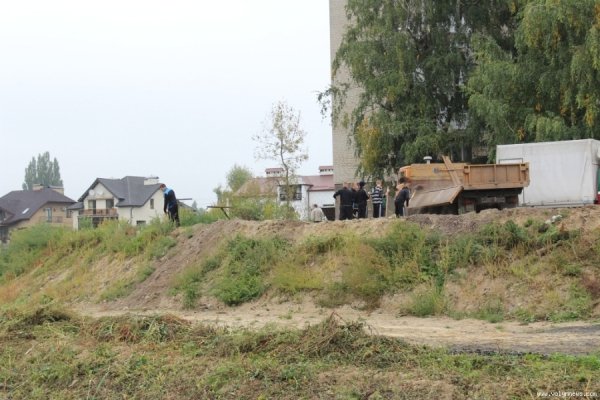 Як у Луцьку готуються відкрити Міст Закоханих. ФОТО