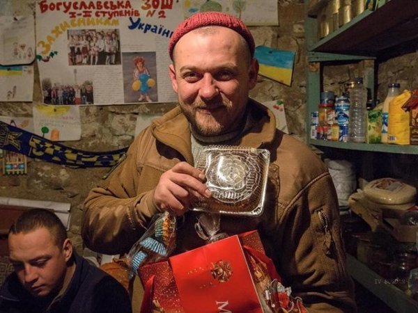 Як зустрічали Новий рік у зоні АТО. ФОТО