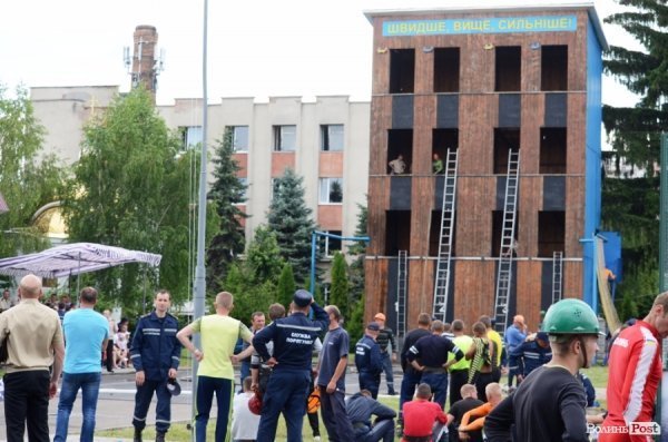 Найвправніші волинські рятувальники - з Луцька та Торчина. ФОТО