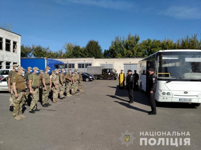 Поліцейські роти «Світязь» поїхали в зону ООС