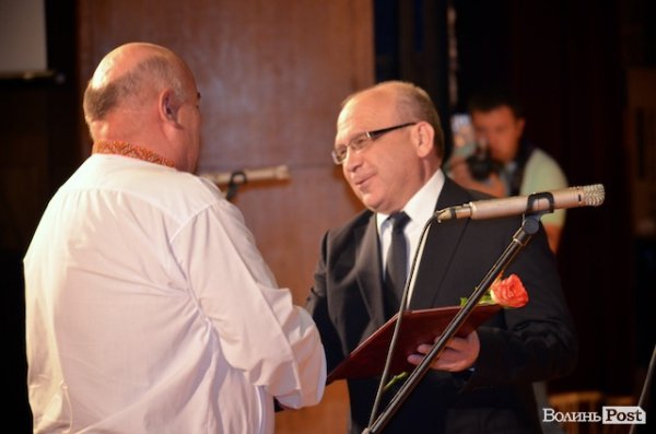 СНУ імені Лесі Українки привітали із 75-річчям. ФОТО