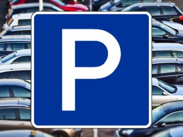 У Луцьку просять парковку біля ЦНАПу