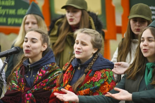 Мільйони сіянців і тисячі гектарів території: весна-2019 у волинських лісах. ФОТО