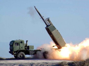 Залужний показав, як на полі бою працюють американські системи HIMARS. ВІДЕО