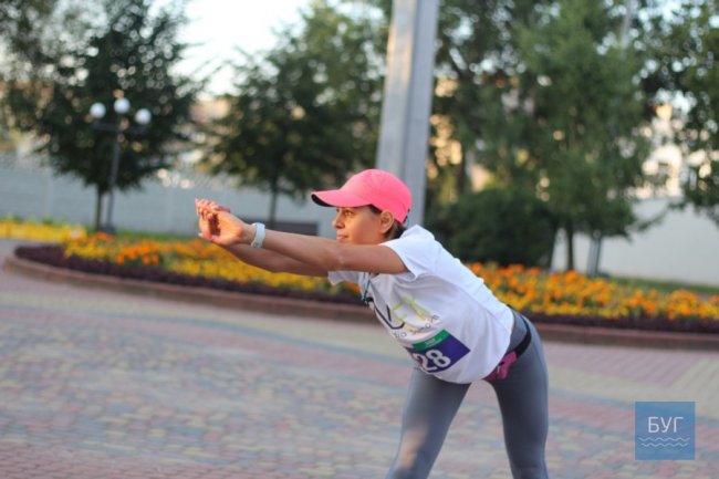 У місті на Волині день фізкультури відзначили забігом «Під каштанами». ФОТО