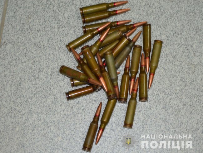 На волинському ливарному заводі правоохоронці знищили зброю та боєприпаси