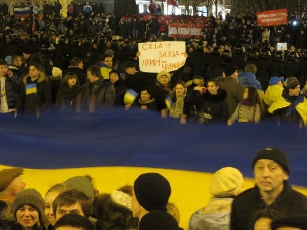 Безлади у Донецьку. ФОТО. ВІДЕО