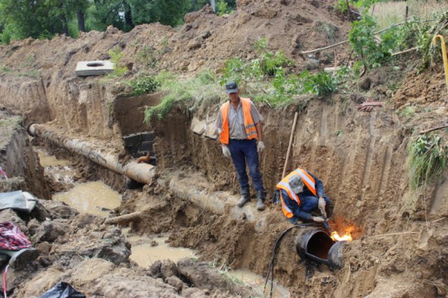 У Нововолинську проводять капітальну реконструкцію водопроводу. ФОТО
