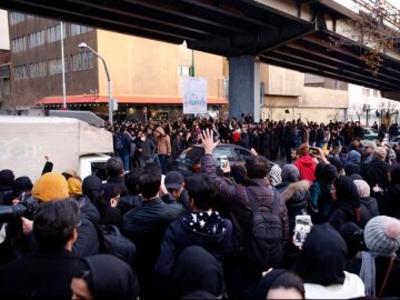 В столиці Ірану - протиурядові протести 
