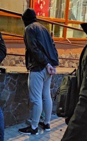 У Луцьку на пошті затримали 20-річного хлопця з кілограмом наркотиків. ФОТО