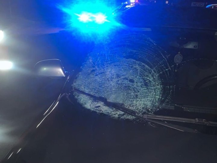 Автівка на Волині збила двох жінок на переході. Постраждалі – в лікарні