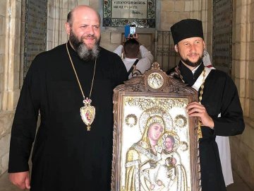 Чудотворна ікона, яка замироточила в Єрусалимі, прибуде у Луцьк