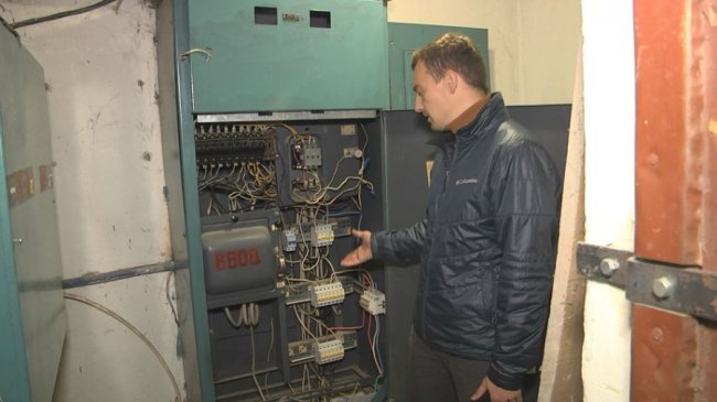 У якому стані перебуває електропроводка у будинках Луцька. ФОТО. ВІДЕО