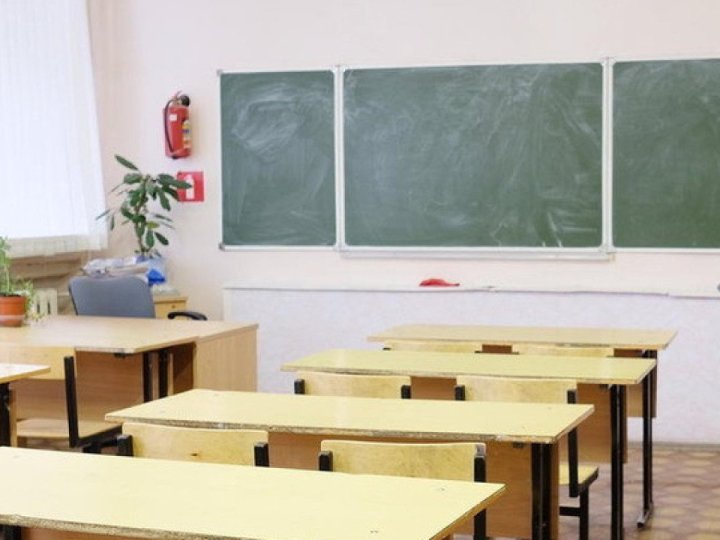 У Луцьких школах продовжили дистанційне навчання до 1 лютого