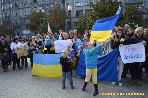 Лучанин - один з організаторів Євромайдану в Португалії. ФОТО