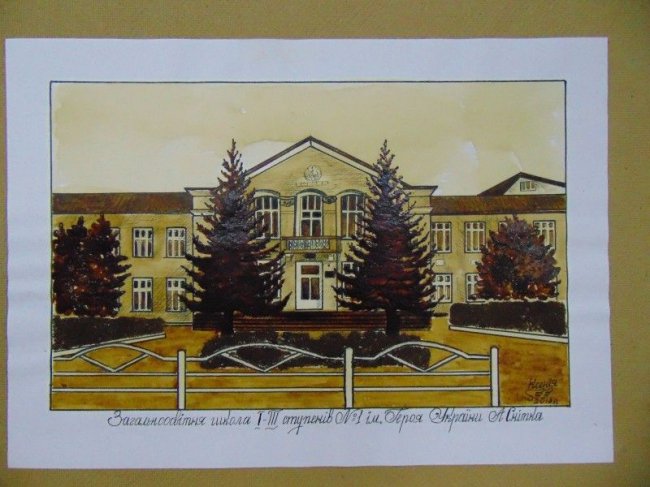 Волинянка малює  унікальні  картини кавою