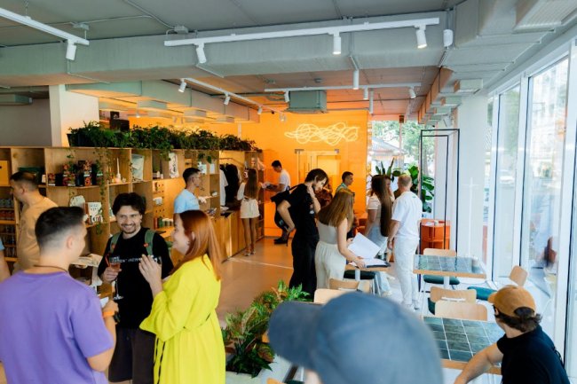 У Луцьку відкрили misto.cafe: кримськотатарські страви, крамниця локальних брендів та авторська кава