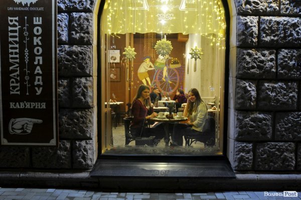 Луцьк напередодні Нового Року: як прикрасили місто