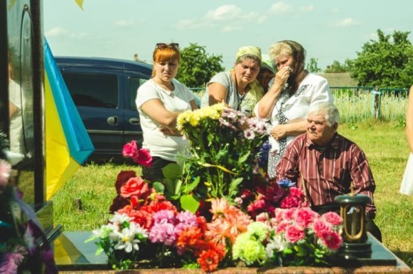 На Волині відкрили пам'ятник Герою АТО. ФОТО