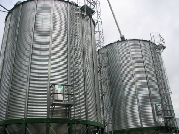 На Волині відкрили зерновий елеватор. ФОТО