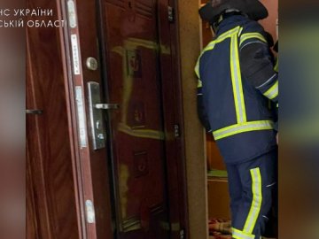 Не могла самостійно піднятися: волинські рятувальники допомогли 88-річній бабусі