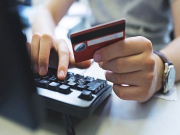 Як зробити онлайн платежі більш комфортними для ваших клієнтів?*