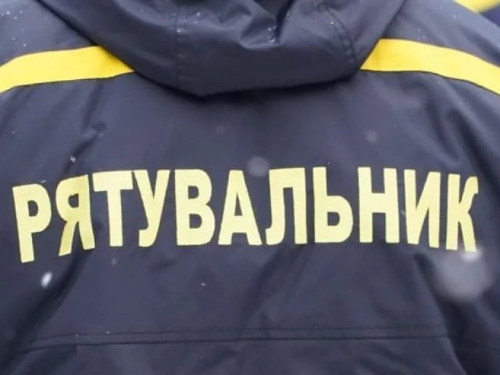 У Луцьку спалахнула пожежа у дев'ятиповерхівці. ВІДЕО