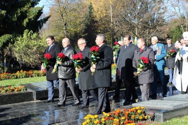 У Луцьку вшанували визволителів України. ФОТО