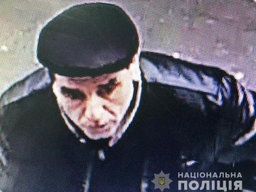 У Луцьку розшукують серійного грабіжника. ФОТО