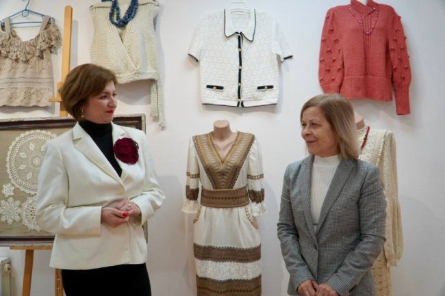 В'язаний одяг волинської майстрині купують в Італії, США та Польщі
