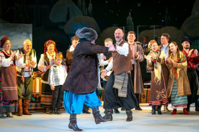 Отримайте свій шматочок Різдвяного дива: огляд вистав у Луцьку 26 – 29 грудня