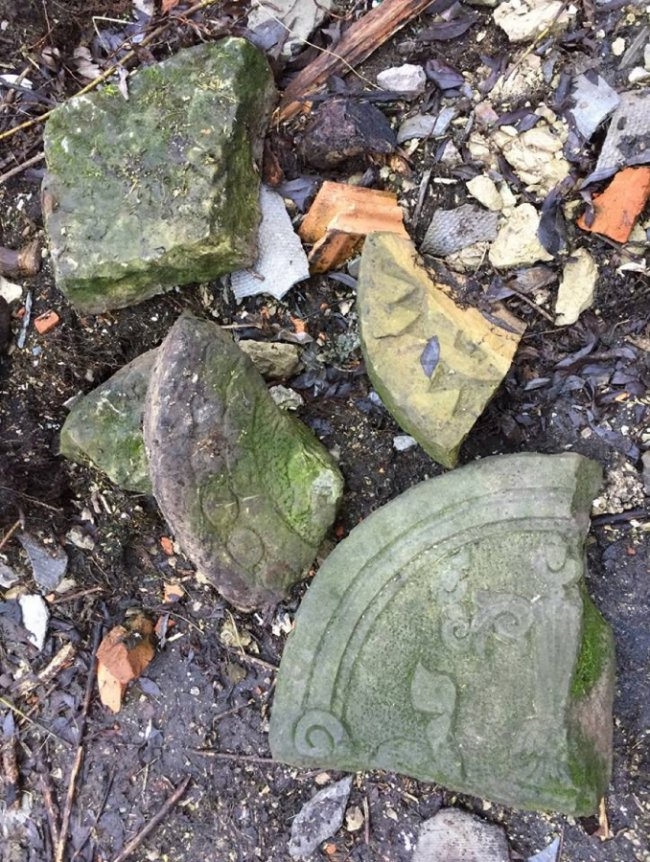 У місті на Волині знайшли рештки єврейських надгробків. ФОТО