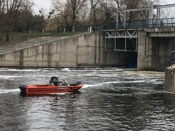 У Полтаві перекинувся човен: загинули працівники ОДА 