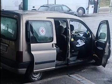 Іноземець віз через «Устилуг» майже 300 кг одягу, який видавав за гуманітарку