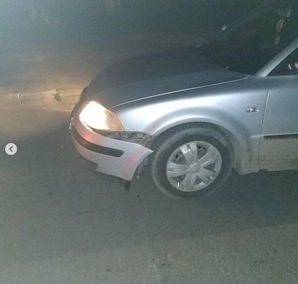 У Луцьку п'яний водій пошкодив паркан та влетів у авто патрульних. ФОТО