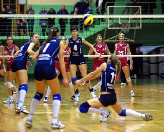 Волейбол: Лучанки двічі розгромили лідера. ФОТО