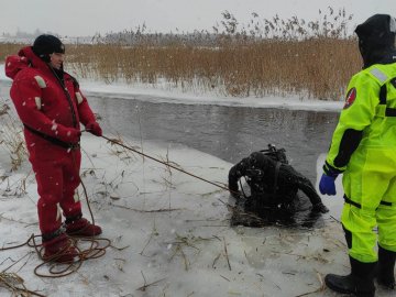 На Волині безвісти зникла жінка: водолази обстежують річку Луга