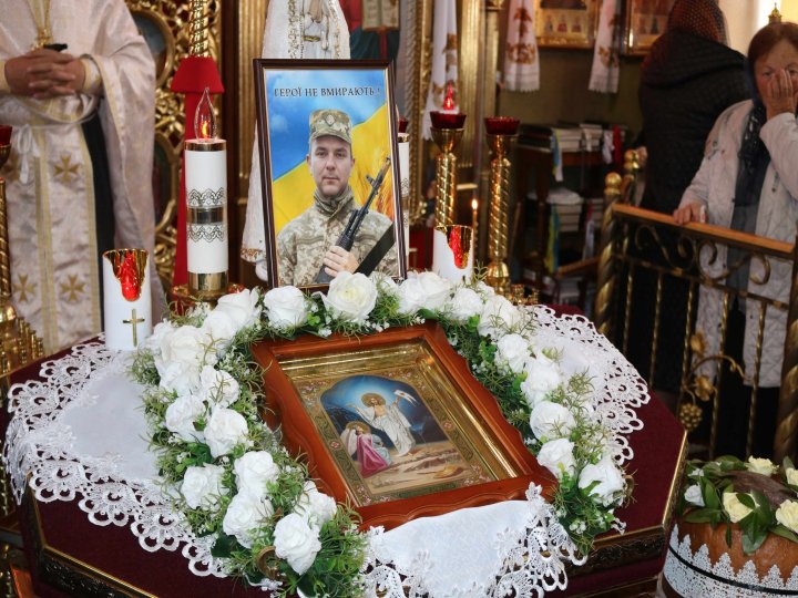 Волиняни віддали останню шану полеглому Воїну Юрію Янюку