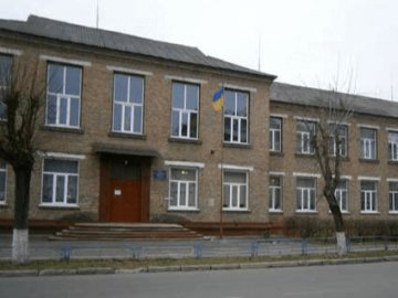 «Зробити один потужний заклад освіти»: у Ковелі хочуть об'єднати дві школи