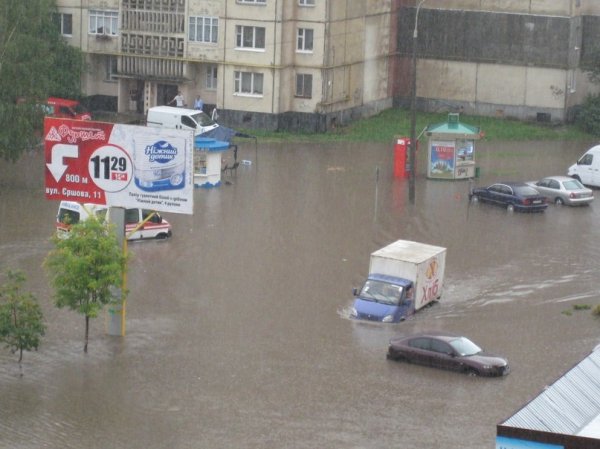 Луцьк знову плаває. ФОТО. ВІДЕО