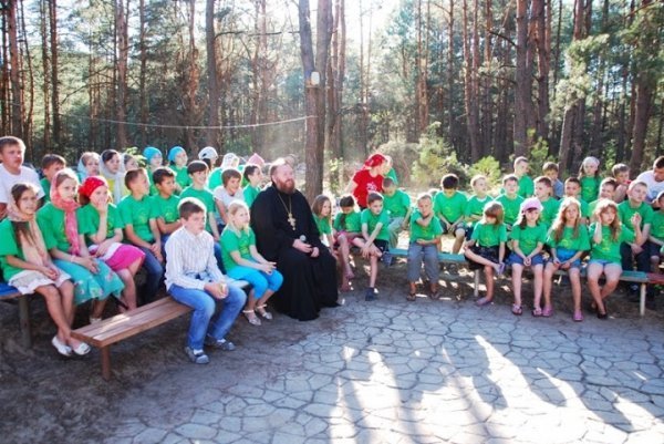 Як діти відпочивають у православному таборі на Волині. ФОТО