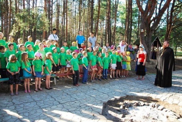 Як діти відпочивають у православному таборі на Волині. ФОТО
