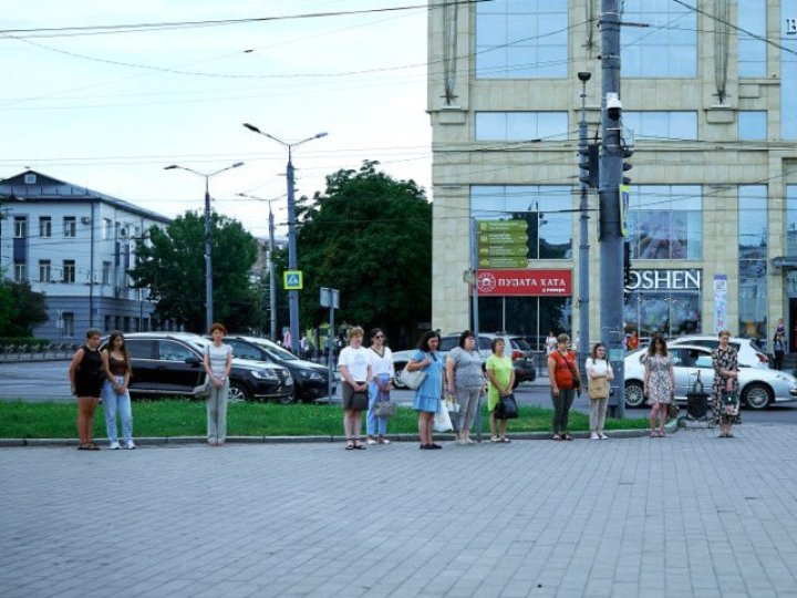 Містяни просять щодня о 9:00 організовувати у Луцьку хвилину мовчання. ПЕТИЦІЯ