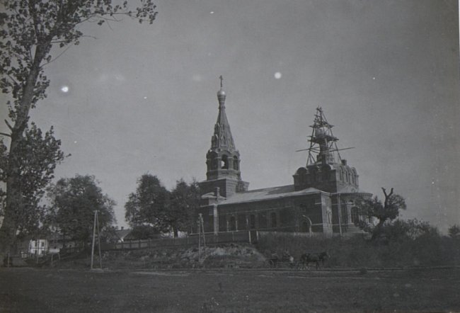 Храм з унікальною архітектурою: волинське село 100 років тому. РЕТРОФОТО
