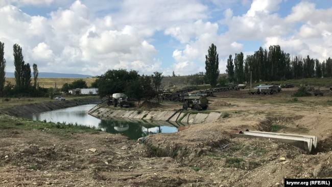 Сімферополю не вистачає води: у Криму бойовики перекрили річку