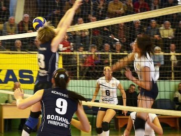 Волейбол: Лучанки обіграли конкурентів з Сєвєродонецька
